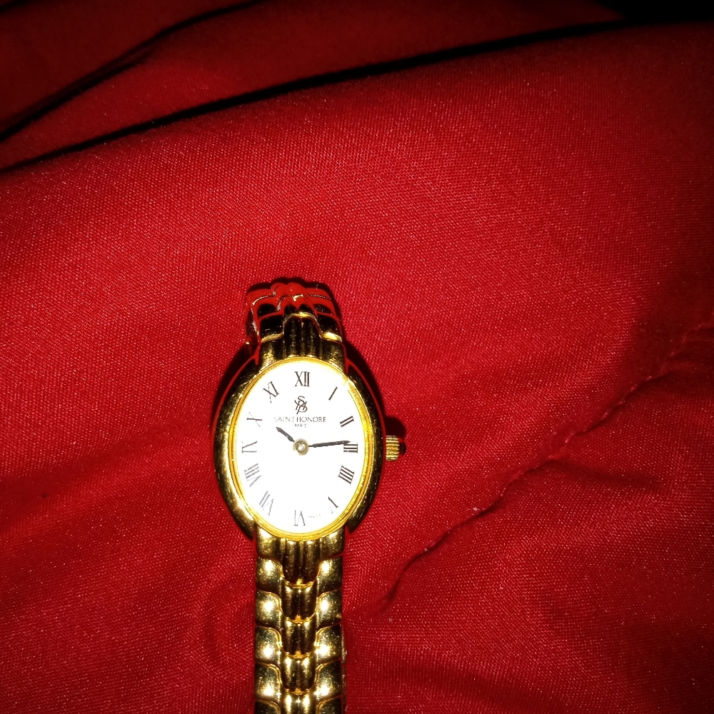 Authentic Saint Honore Paris